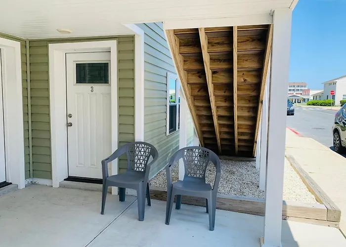 Blue Diamond 26th St Unit 3